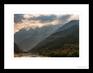 130322-7267 <i>Tiger Leaping Gorge</i>