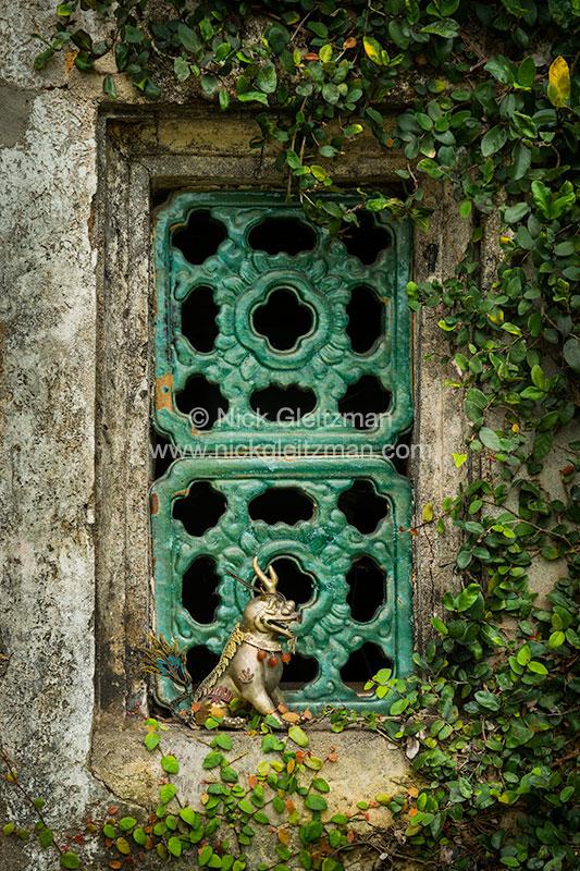 120722-1162 <i>Luk Keng</i>