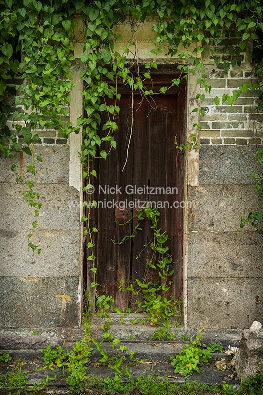 120722-1172 <i>Luk Keng</i>