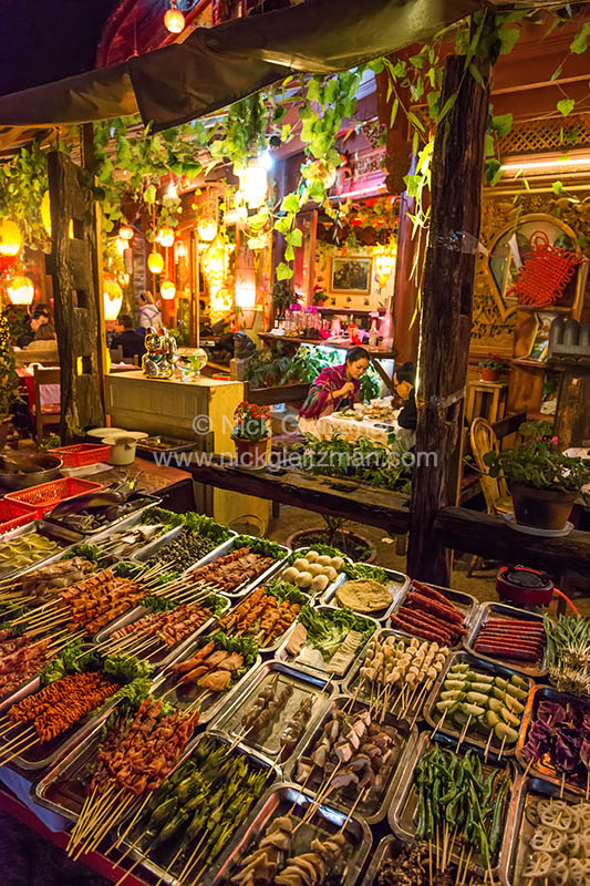 130319-6833 <i>Dayan Old Town</i>