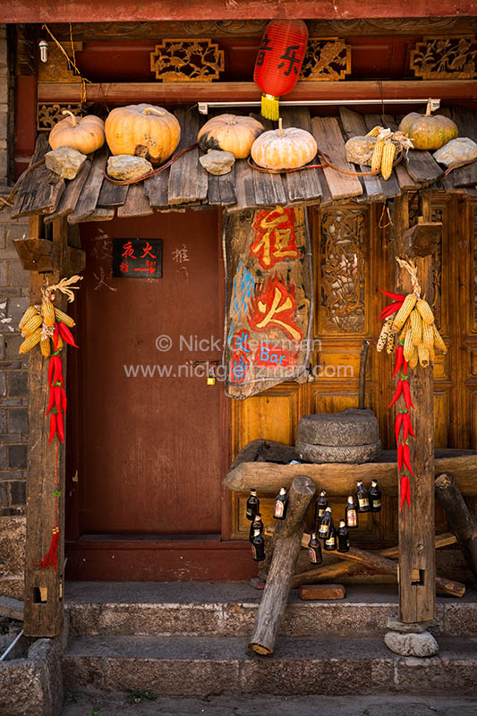 130320-6973 <i>Dayan Old Town</i>