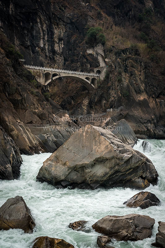 130322-7294 <i>Tiger Leaping Gorge</i>