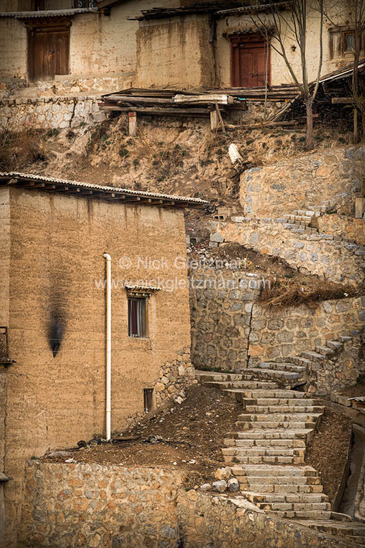 130322-7395 <i>Cuogulong Village</i>