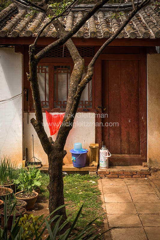 130327-8141 <i>Jade Spring Park</i>