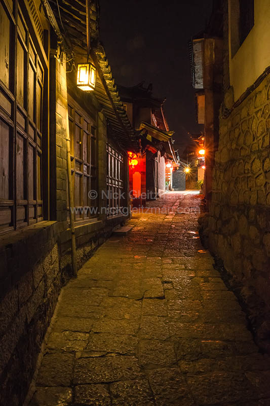 130330-8621 <i>Dayan Old Town</i>