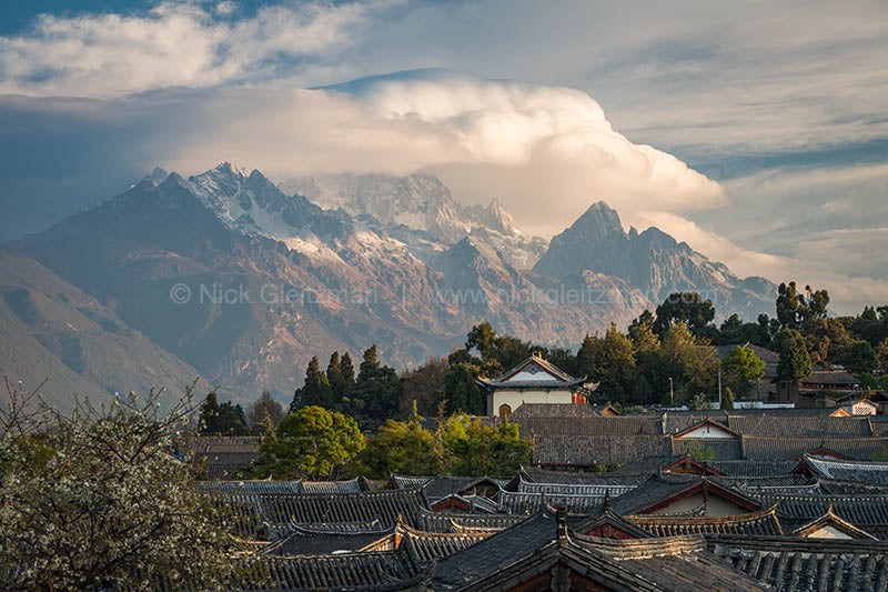 130401-8944 <i>Dayan Old Town</i>