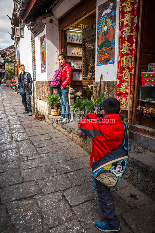 130402-9644 <i>Dayan Old Town</i>