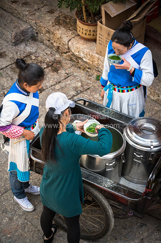 130405-9908 <i>Dayan Old Town</i>