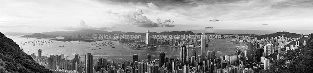 140704-7197-207-BW <i>Victoria Harbour #11 B&W</i>