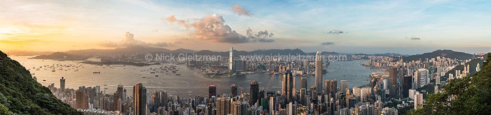140704-7197-207 <i>Victoria Harbour #11</i>
