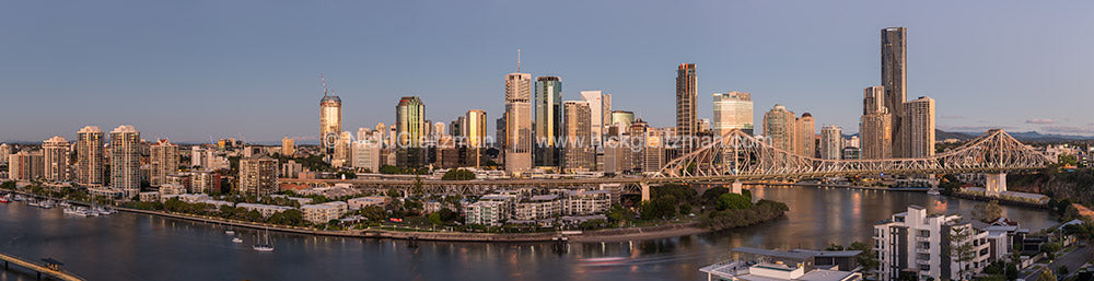 160628-1616-26 <i>Brisbane Dawn #1</i>