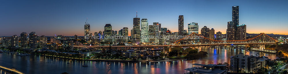 160628-1772-83 <i>Brisbane Dusk #3</i>