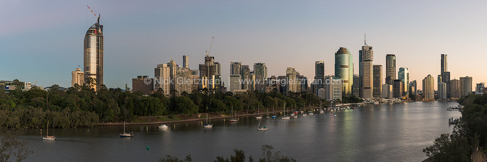 160629-1824-30 <i>Brisbane Dawn #4</i>