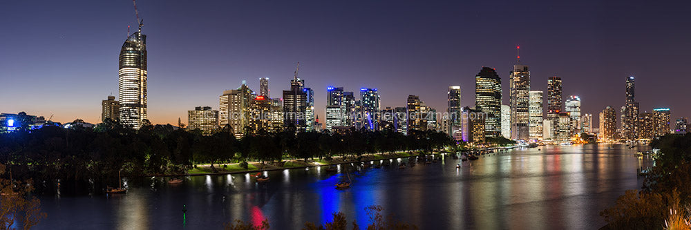 160629-1951-58 <i>Brisbane Night #3</i>