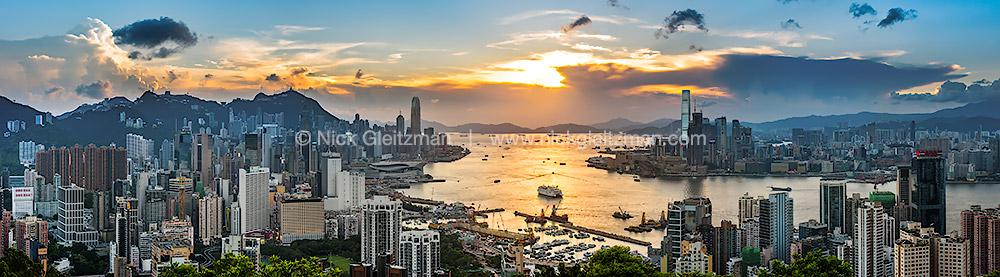 160727-2282-90 <i>Victoria Harbour #20</i>